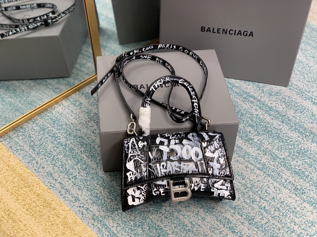Balenciaga Handbags 007